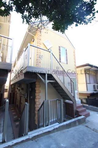 ユナイト根岸ホセカレーラスの外観