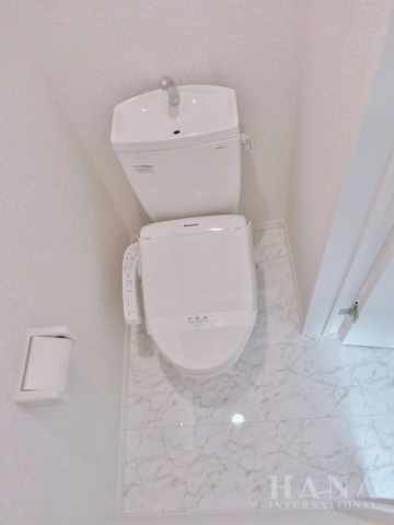 マークエスターのトイレ|同タイプ参考写真です。