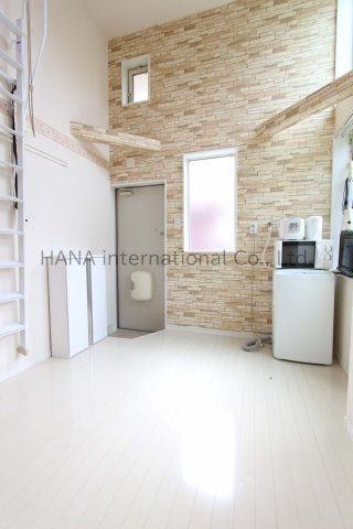 ボブラングレーの居間・リビング|同シリーズ物件の参考写真です。