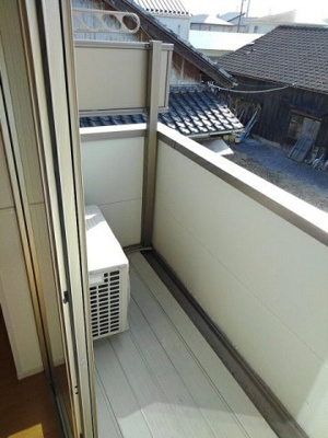 【バルコニー】 | ブロッサムＡ