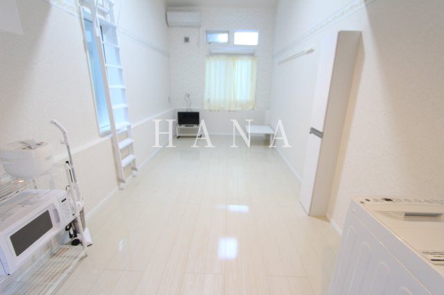 ユナイト末吉ミネストローネの居間・リビング