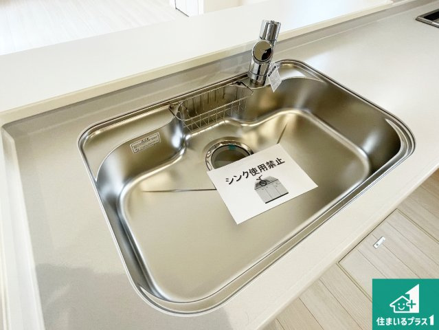 栗東市上鈎　第4期　新築一戸建ての設備|洗い物も楽にできる、広々シンク！
