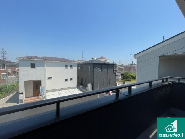 栗東市上鈎　第4期　新築一戸建てのバルコニー|日当たりのよいバルコニー！お部屋が開放的に！