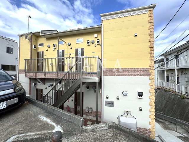 ユナイト横浜マクレドカナールの外観