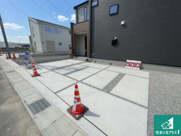 栗東市上鈎　第4期　新築一戸建ての駐車場|駐車スペース！散水栓があるので、こまめに愛車を洗えます！