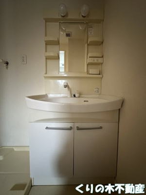 【洗面所】 | シャーメゾン・ボナール | スペースが確保できる洗面所です