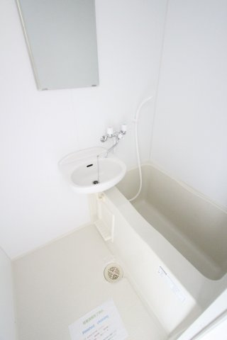 サザンテラス井土ヶ谷の浴室