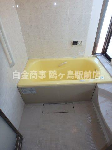 坂戸市鶴舞中古戸建の浴室
