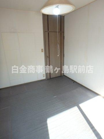 坂戸市鶴舞中古戸建の洋室