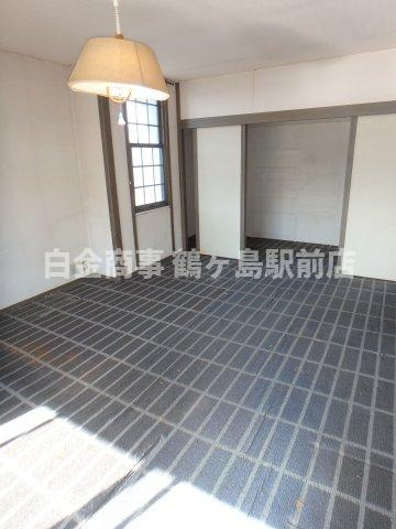 坂戸市鶴舞中古戸建の洋室