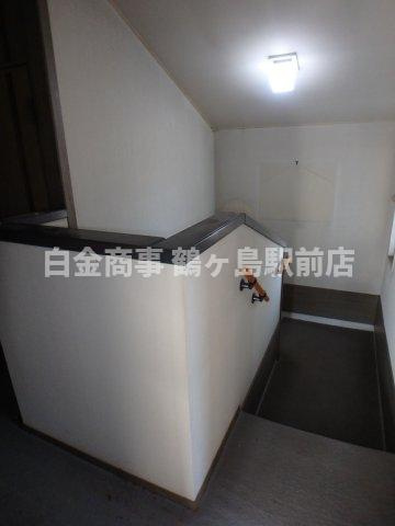 坂戸市鶴舞中古戸建のトイレ
