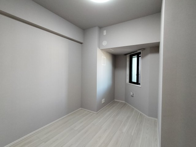 レーベン松本GRIDEの洋室