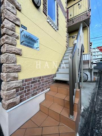 ユナイト上星川クライストチャーチのエントランス