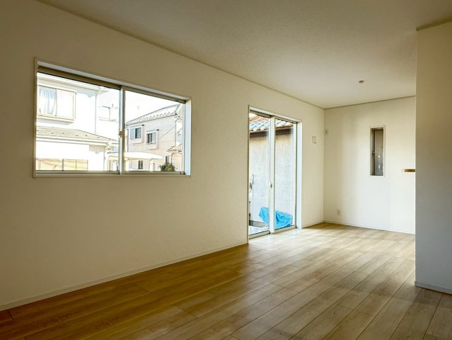 川越市的場第38　新築一戸建て　1号棟の居間・リビング|使いやすい居間です