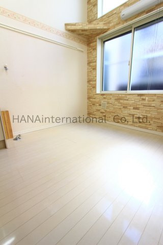 ユナイト 東門前ロベルト・メルルの居間・リビング|同物件の参考写真です。