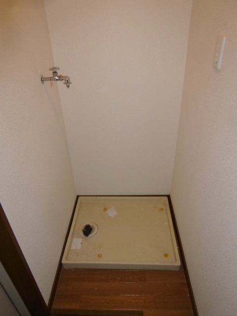 目白ハウスの洗面所|★室内洗濯機置場★