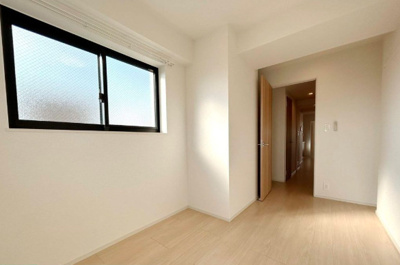 【居間・リビング】 | クレヴァンス両国SOUTH | ゆったりとした居間です