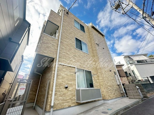 リブリ・三ツ沢フラッツ