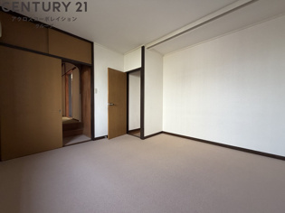 宝梅1丁目戸建の寝室