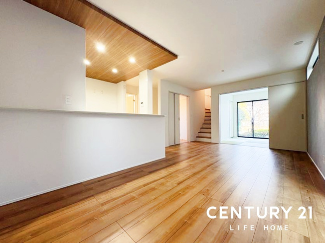 【居間・リビング】 | JR南武線「矢野口」新築分譲 | おしゃれな居間です