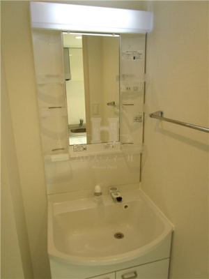 【洗面所】 | リブリ・錦町 | 洗面台　