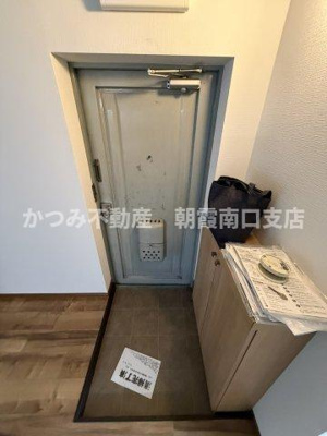 【玄関】 | 第二ホワイトビルA