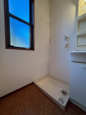 【セキュリティ】 | パレスガーデンA | 防犯対策に有効なカメラ付きインターホン！録画機能が付いているので留守中の訪問者まで確認できます♪