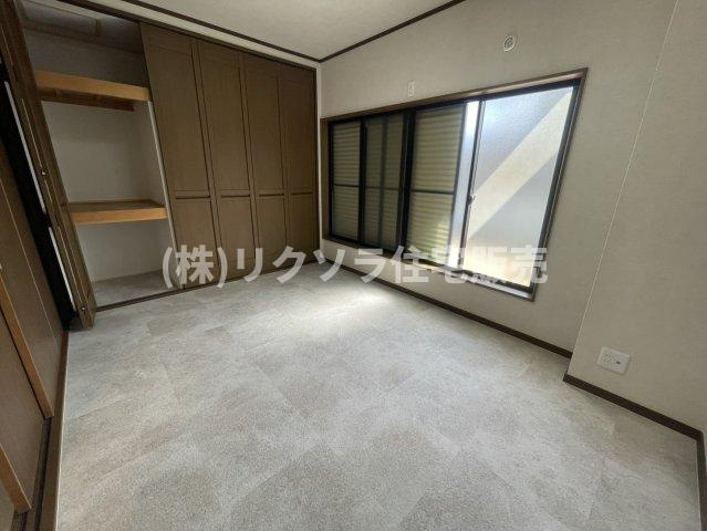 三矢町　中古一戸建ての子供部屋|洋室6.0帖
■物件内覧・資金計画相談・住宅ローン相談、リフォーム相談、お問合せ受付中■
※当日・翌日のご内覧、ご相談はお電話でのお問合せがスムーズです！