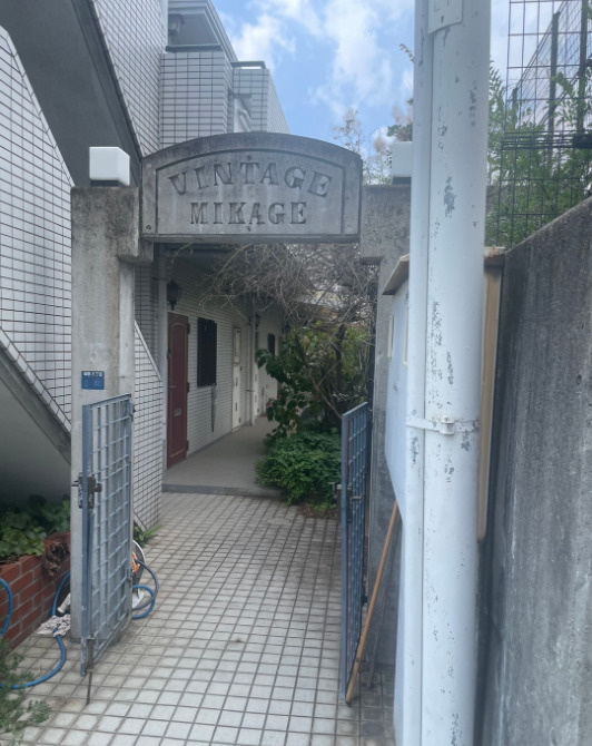 ヴィンテージ御影のエントランス