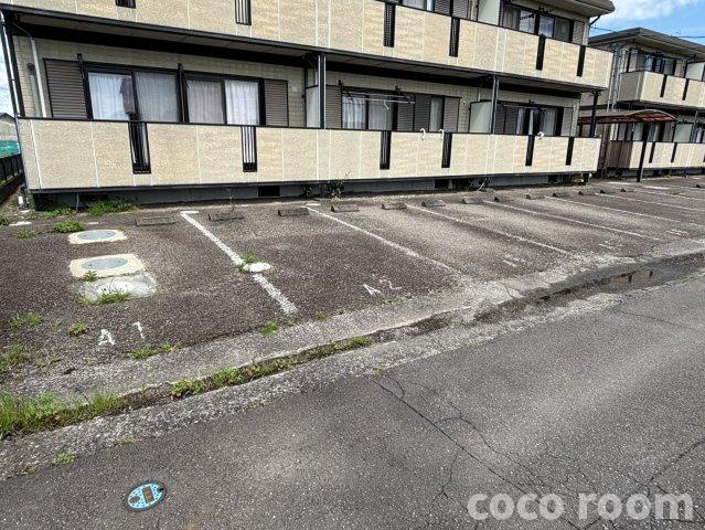 レトアⅠの駐車場