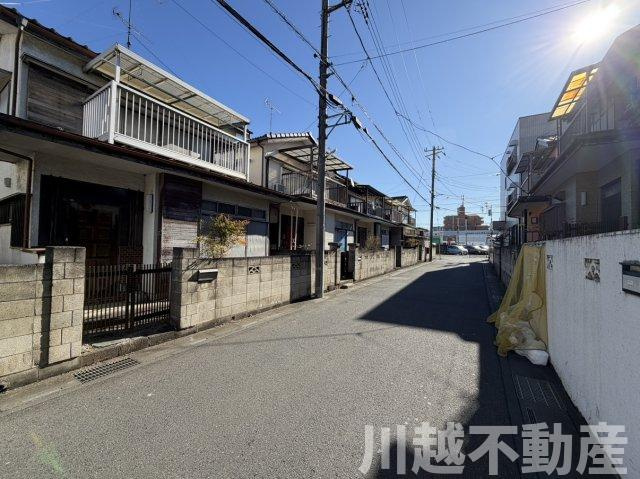 川越市大字大袋新田　売地の前面道路含む現地写真|お客様第一主義