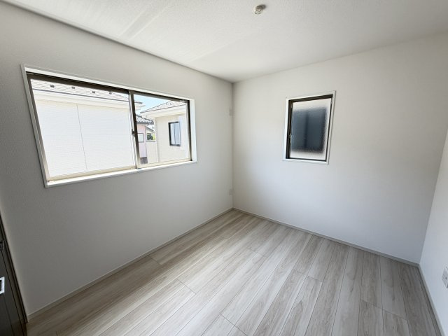アーバンスタイル前橋市北代田町2期　1号棟の洋室|２階洋室４です