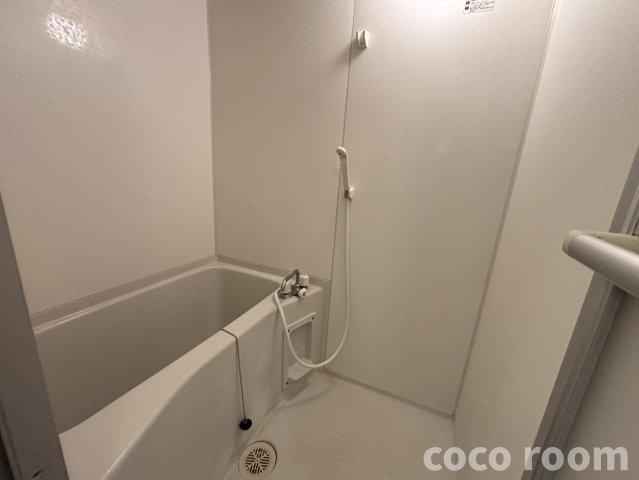 リヴエターナルの浴室