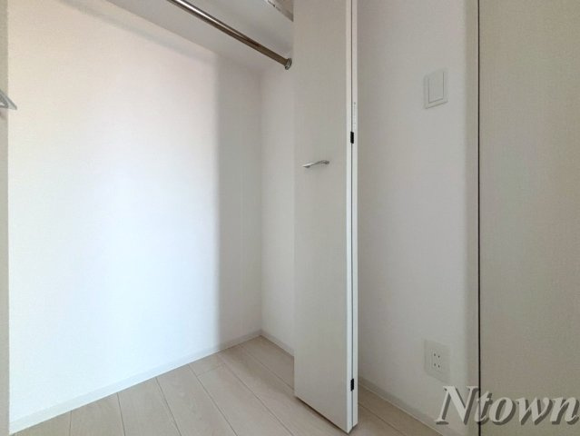 【内装】 | アドバンス名古屋アウリィ | 明るい色調の室内です