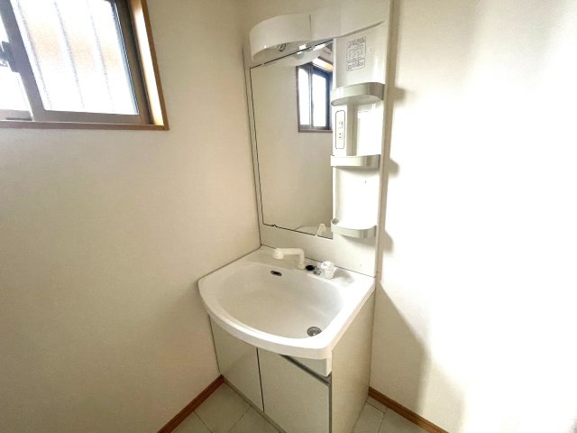 嶋野貸家の洋室