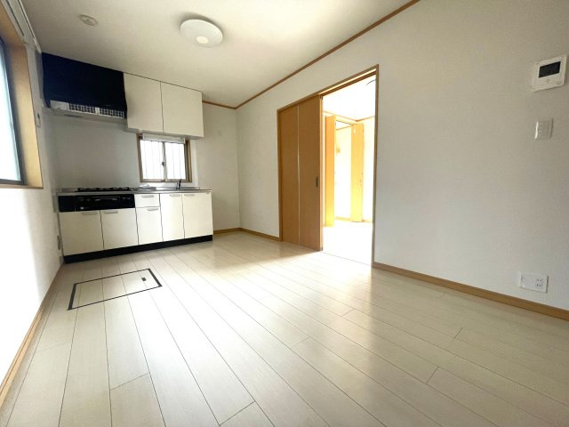 嶋野貸家の居間・リビング