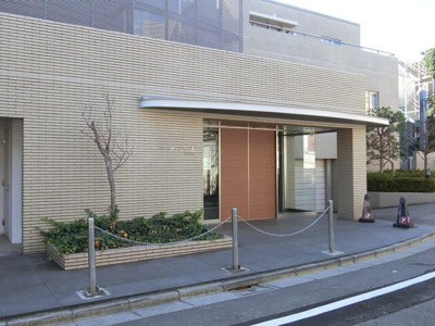 【エントランス】 | ガーデン東が丘アネックス