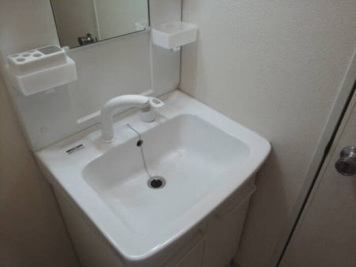 セジュール竹内A棟の独立洗面台|セジュール竹内A101洗髪洗面化粧台