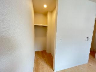 仮）壬生町Ⅱ期新築アパートの収納|ウォークインクローゼット（イメージ）