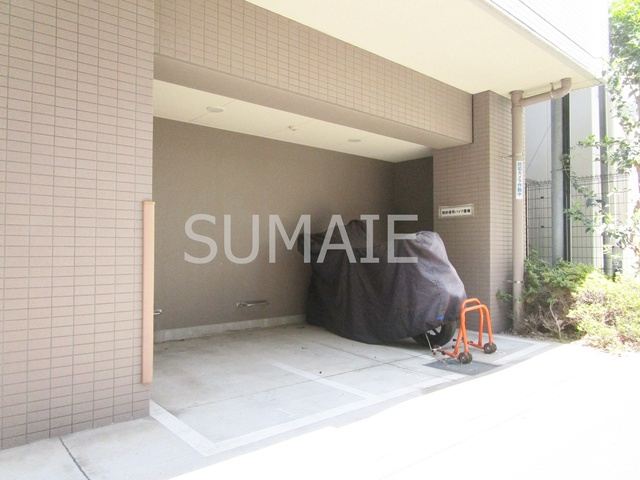 日神デュオステージ王子神谷のその他共用部分|バイク駐輪場☆