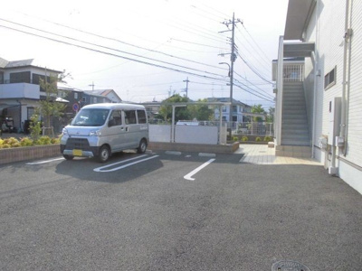 【駐車場】 | リジエール3(リジエールスリー)