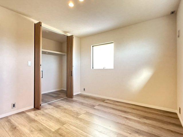 川越的場　新築一戸建ての洋室|使い勝手のいい洋室です