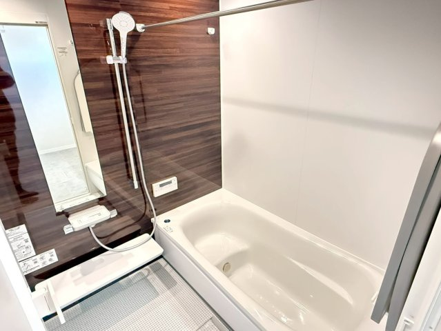 川越的場　新築一戸建ての浴室|落ち着いた空間のお風呂です