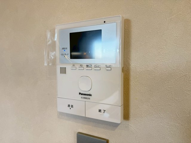 川越的場　新築一戸建ての防犯設備|モニター付きインターホン