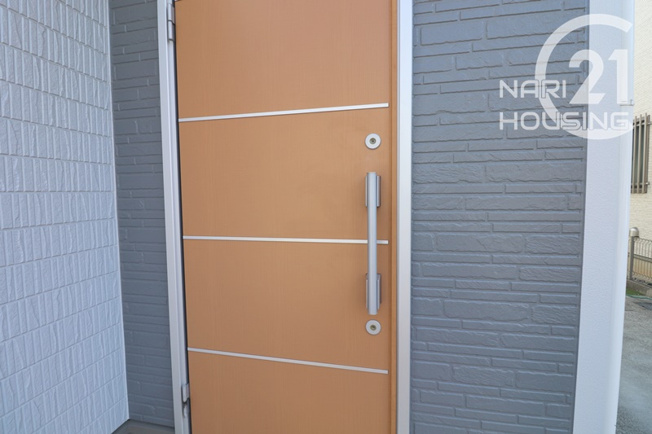 【防犯設備】 | 羽村市神明台2丁目　中古戸建 | 防犯面も安心のダブルロックキー