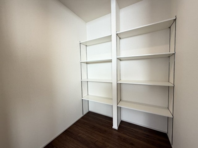 【収納】 | うるま市田場（全4棟）1号棟 | 1号棟　ファミリークローク付き♪