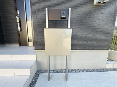 【設備】 | うるま市田場（全4棟）1号棟 | 1号棟　オシャレなポスト付き♪