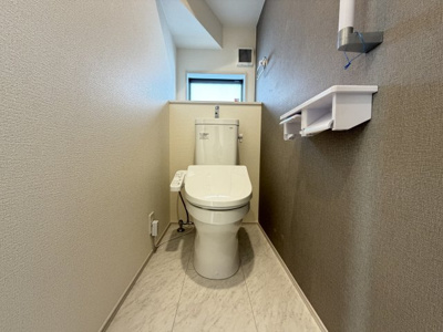 【トイレ】 | うるま市田場（全4棟）1号棟 | 1号棟　温水洗浄便座♪