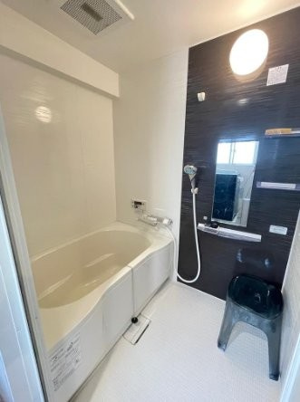 ラウンドシティフドウ香里南B棟の浴室|ユニットバス
■物件内覧・資金計画相談・住宅ローン相談、リフォーム相談、お問合せ受付中■
※当日・翌日のご内覧、ご相談はお電話でのお問合せがスムーズです！