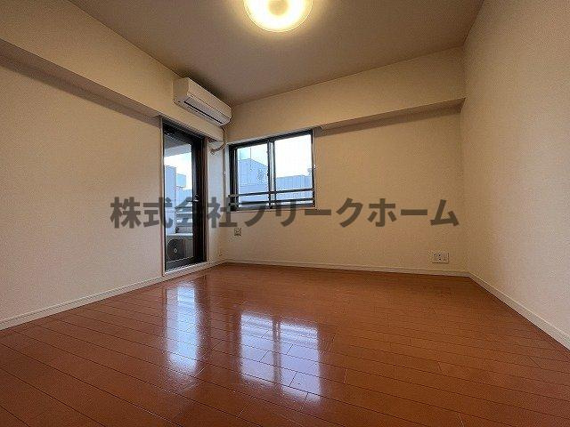 グローリオ吉祥寺本町の寝室